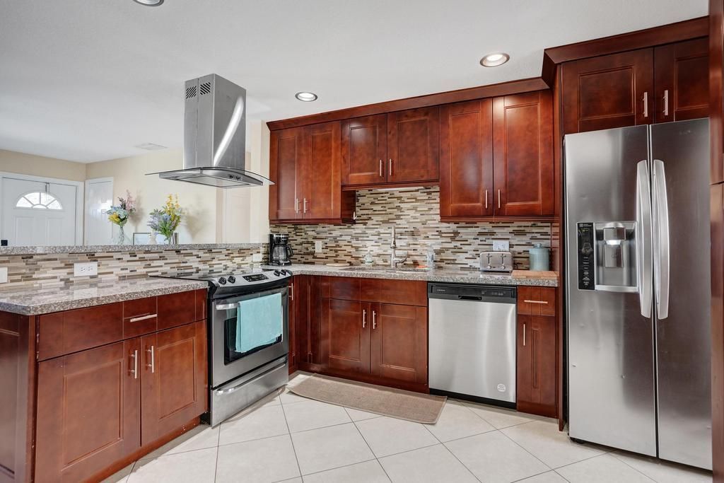 740 Buttonwood Road, North Palm Beach, FL 33408 Photo
