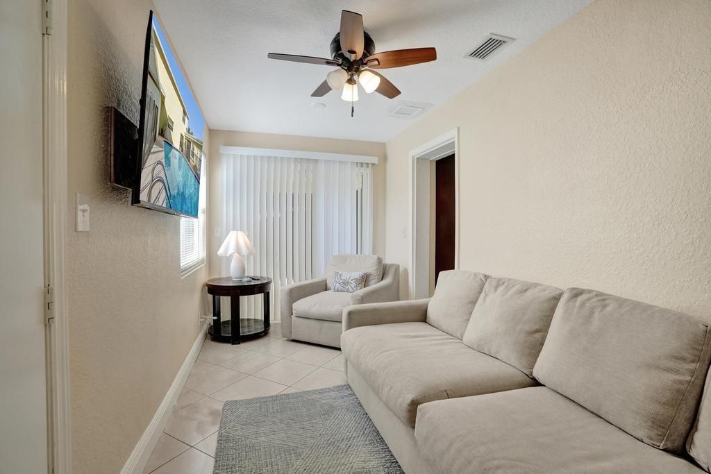 740 Buttonwood Road, North Palm Beach, FL 33408 Photo