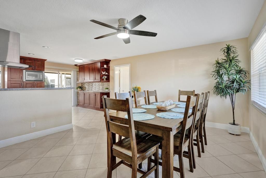 740 Buttonwood Road, North Palm Beach, FL 33408 Photo
