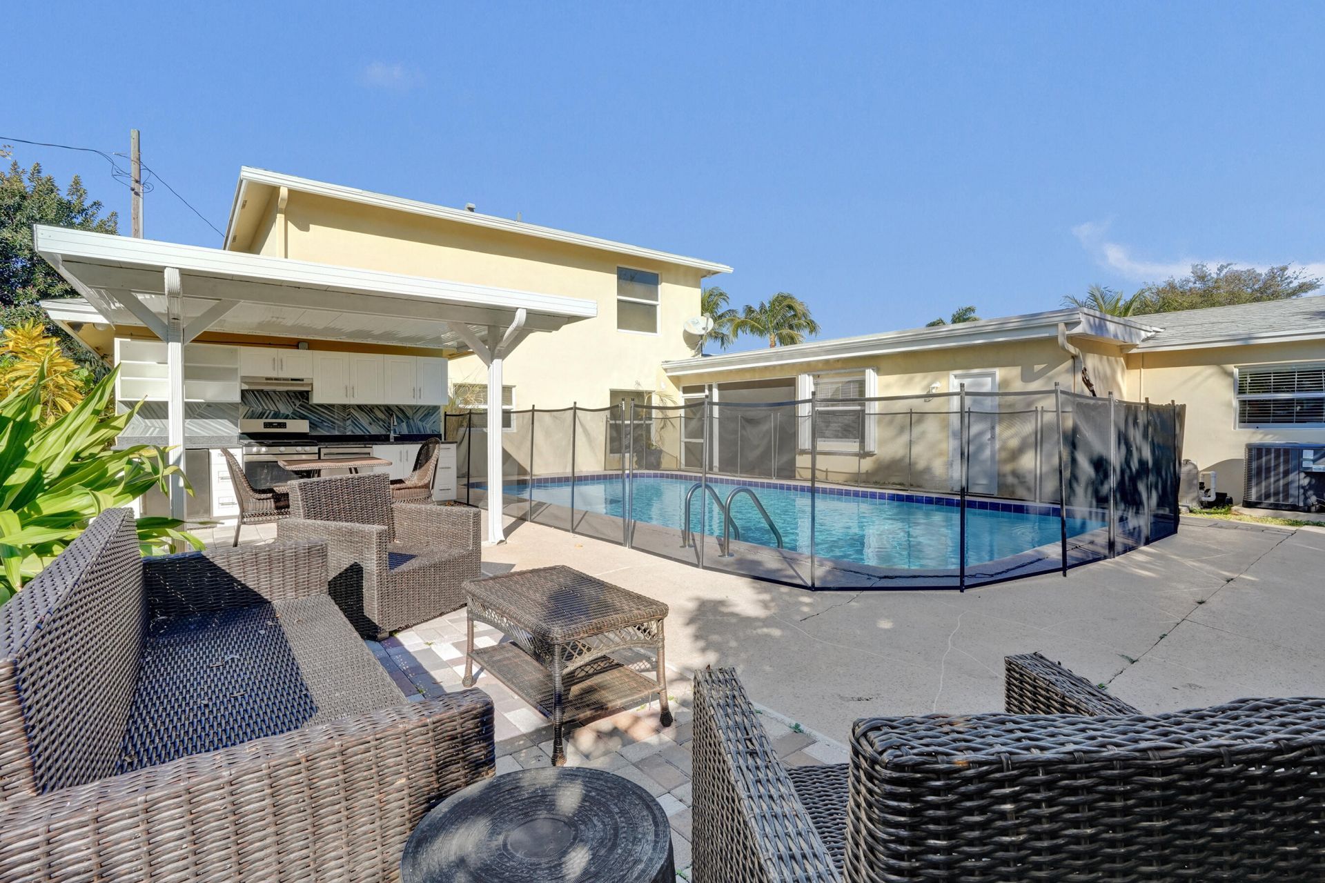 740 Buttonwood Road, North Palm Beach, FL 33408 Photo
