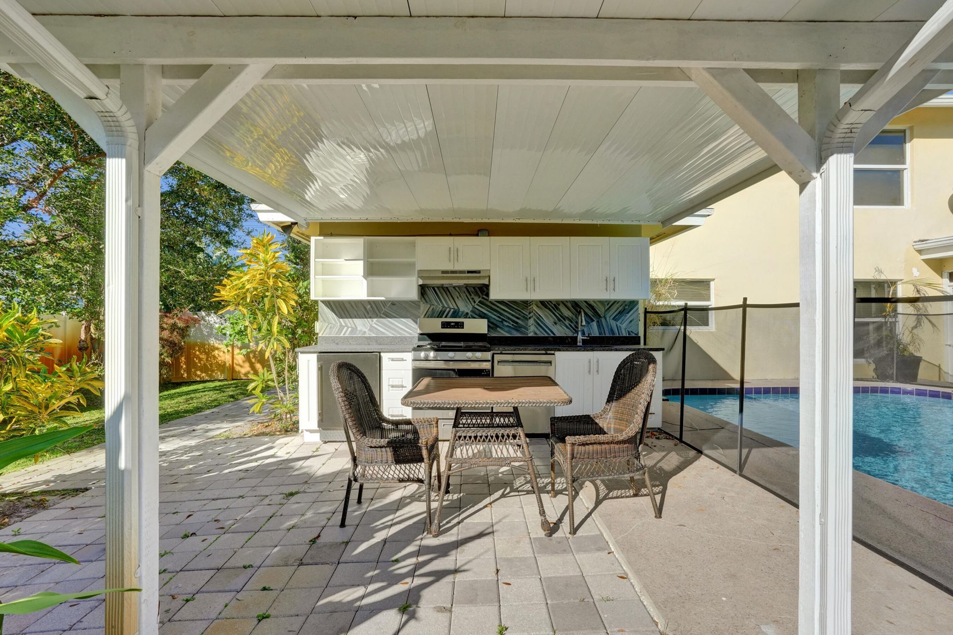 740 Buttonwood Road, North Palm Beach, FL 33408 Photo