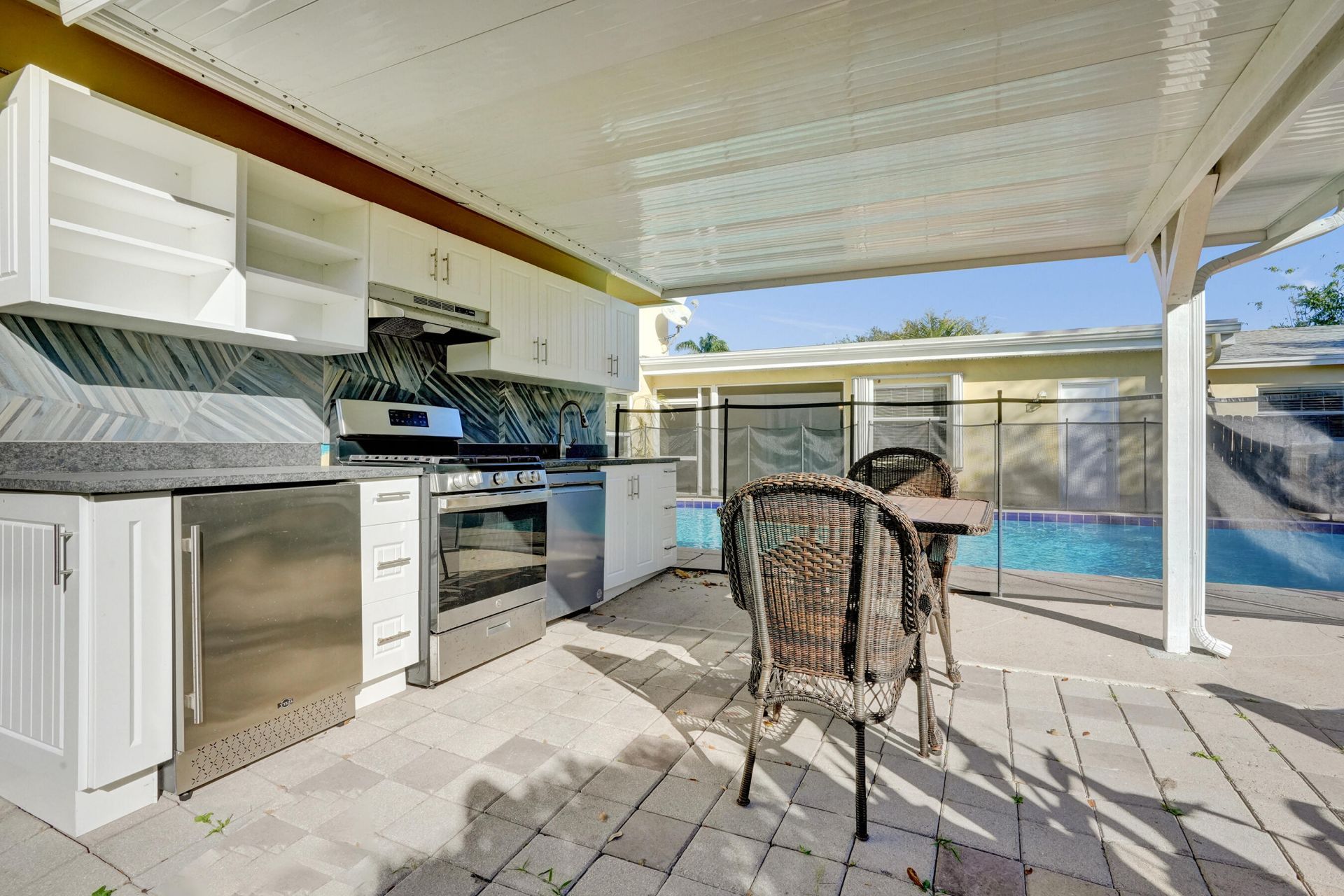 740 Buttonwood Road, North Palm Beach, FL 33408 Photo