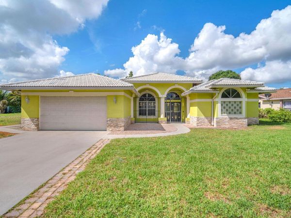 4100 Temple Street, West Palm Beach, FL 33407