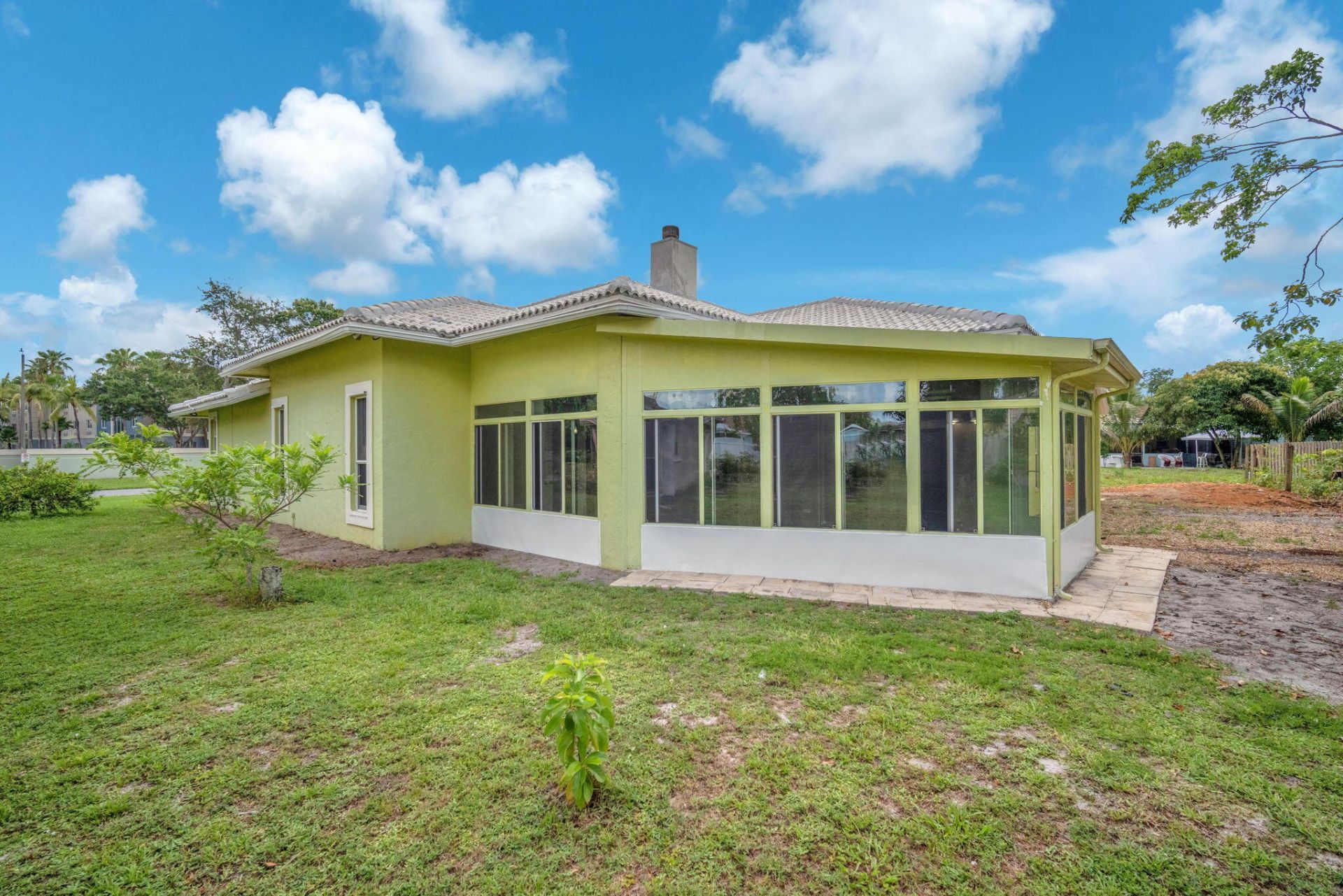 4100 Temple Street, West Palm Beach, FL 33407 Photo