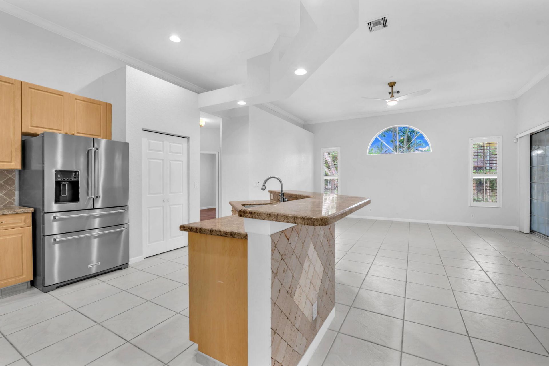 4100 Temple Street, West Palm Beach, FL 33407 Photo