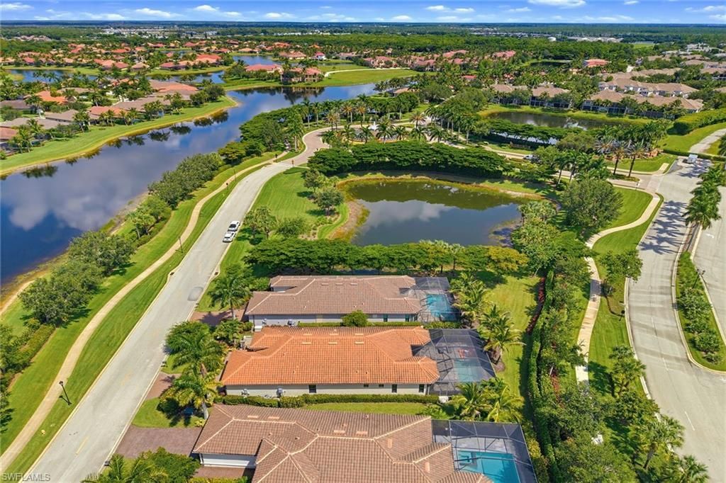 9630 Campanile Cir , Naples, FL 34114 Photo