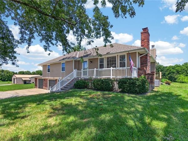 10508 E 241st Ter Terrace, Peculiar, MO 64078