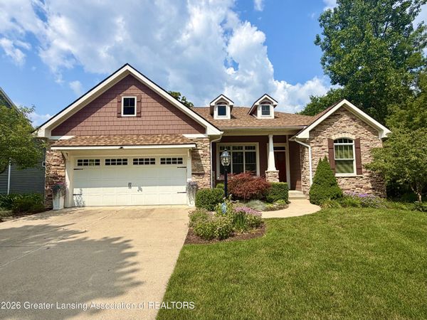 6271 Fenwick Court, East Lansing, MI 48823