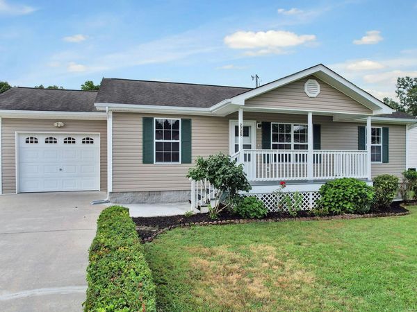 2725 Apple Orchard Drive, Cleveland, TN 37312