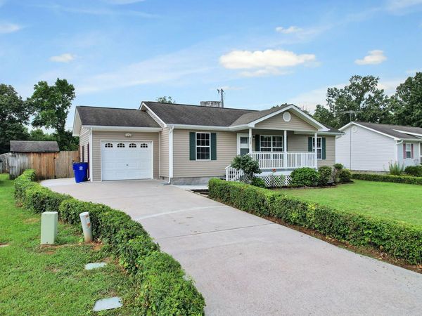 2725 Apple Orchard Drive, Cleveland, TN 37312