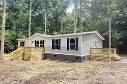 281 Douglas Road photo 4