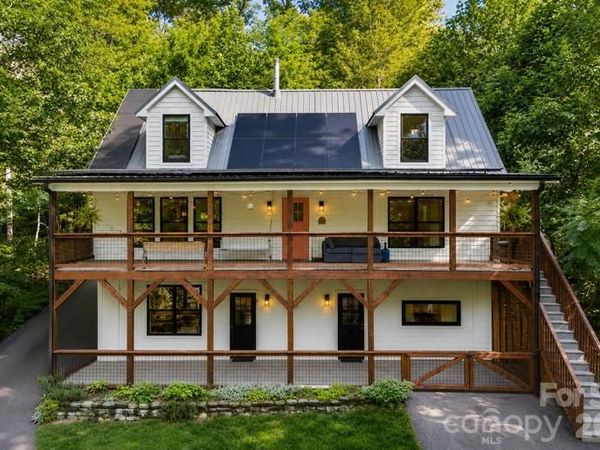 2 Coneflower Court, Black Mountain, NC 28711