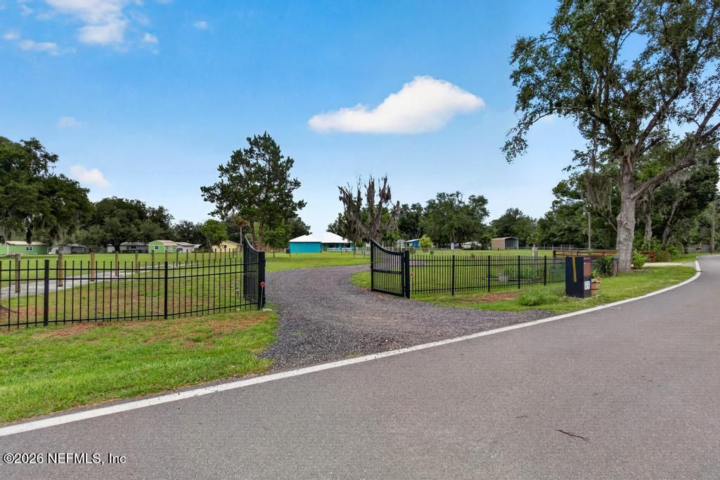 254 Old Woods Road, Interlachen, FL 32148 Photo