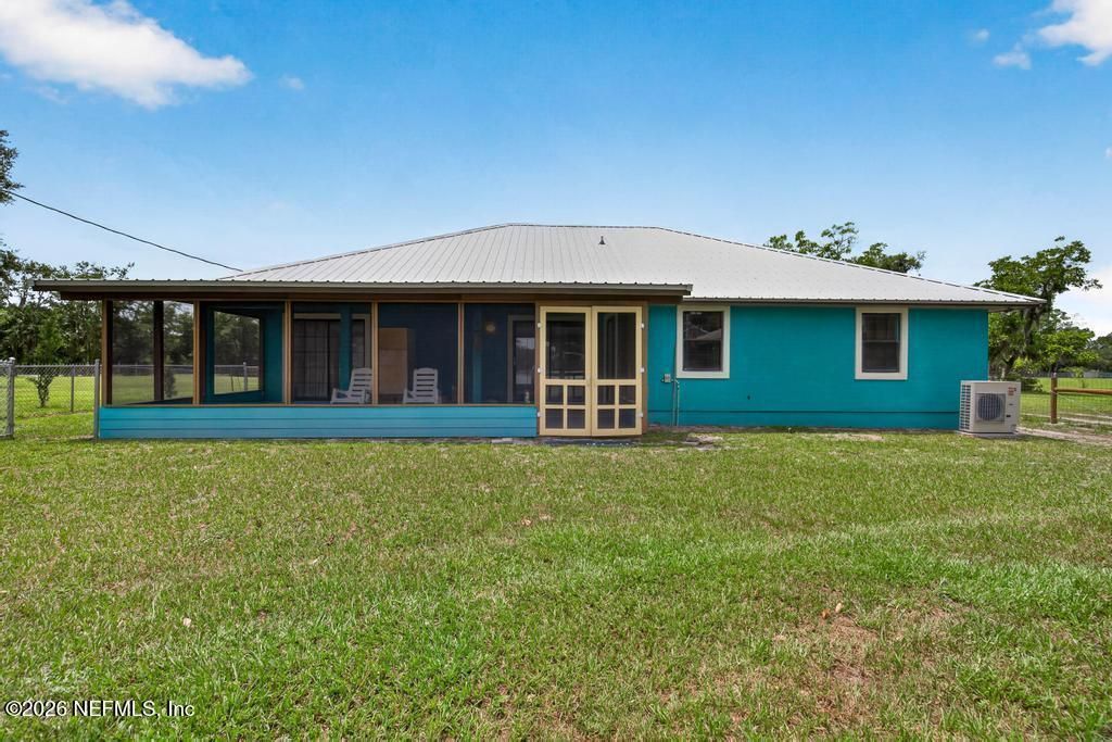 254 Old Woods Road, Interlachen, FL 32148 Photo