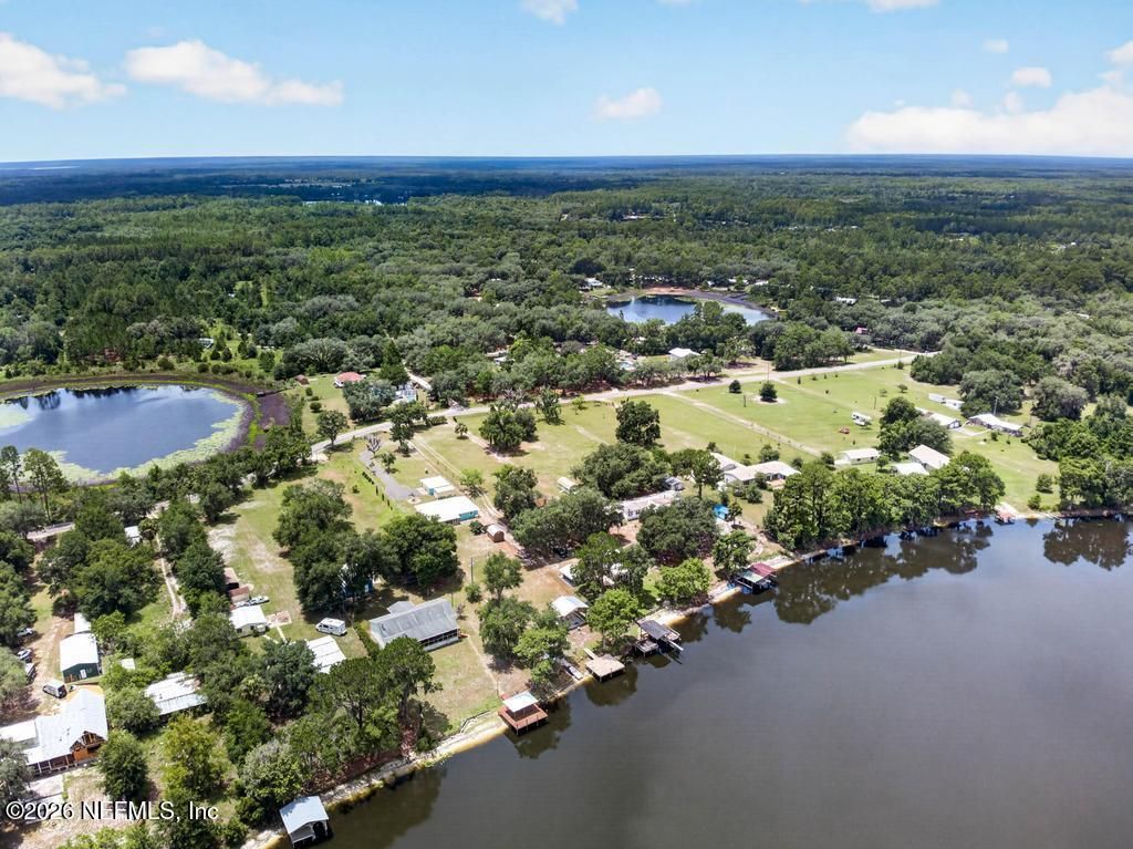 254 Old Woods Road, Interlachen, FL 32148 Photo