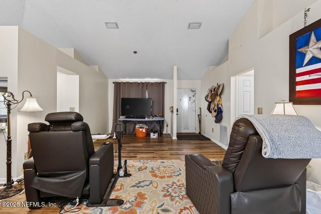 254 Old Woods Road, Interlachen, FL 32148 Photo