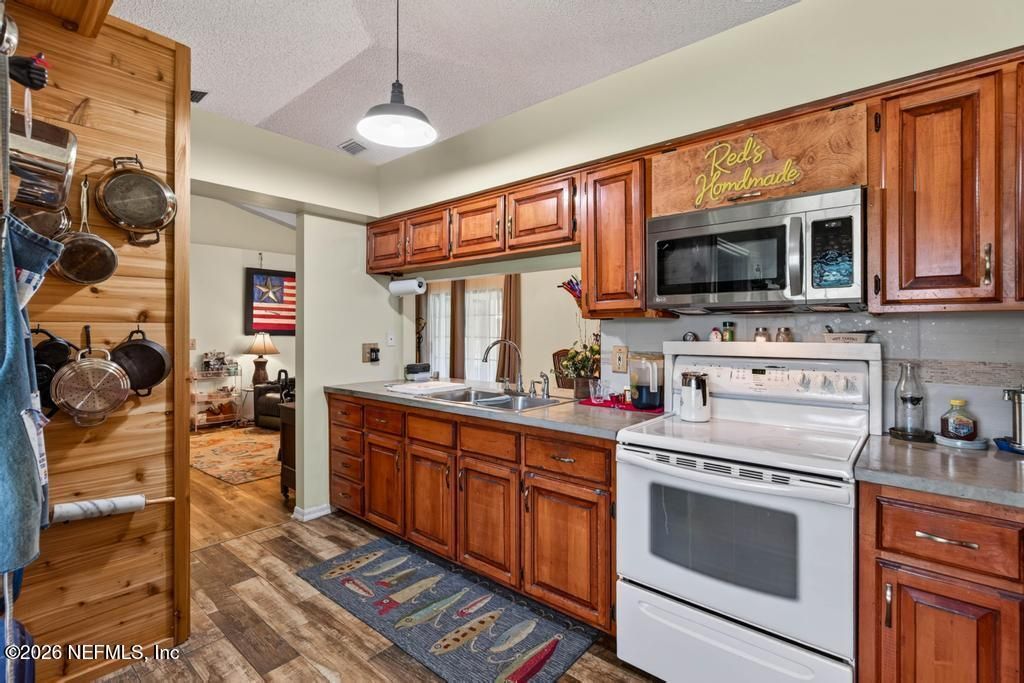 254 Old Woods Road, Interlachen, FL 32148 Photo