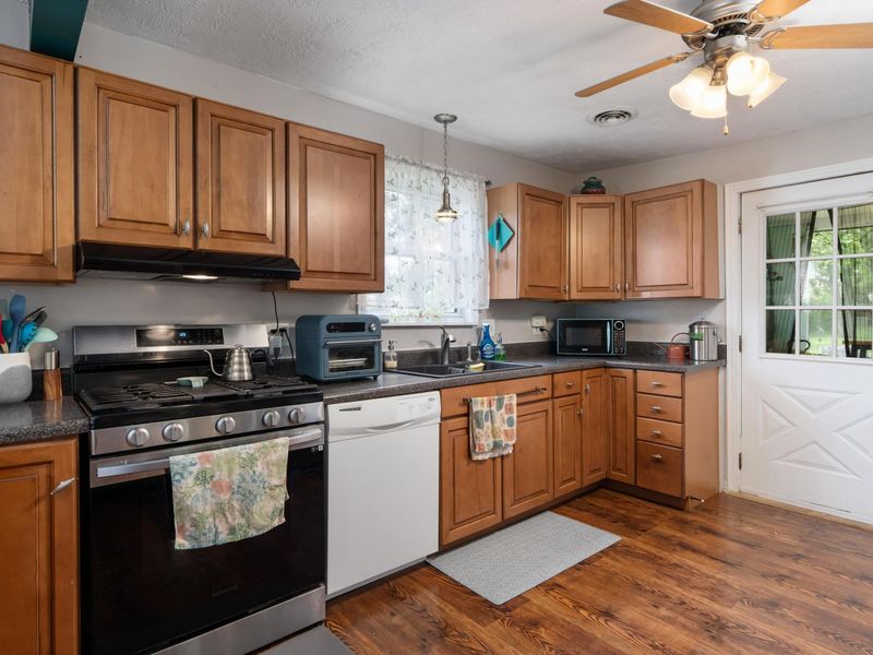 6136 Mink Street SW, Pataskala, OH 43062 Photo 15