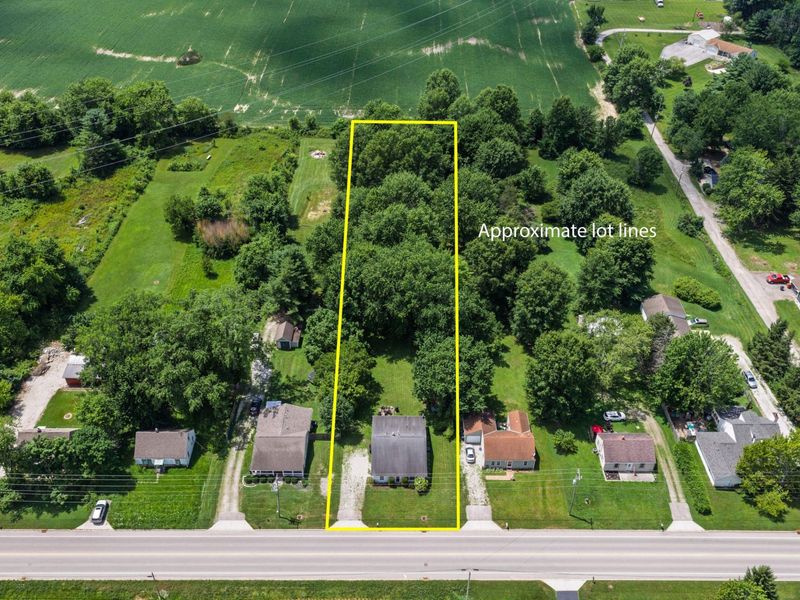 6136 Mink Street SW, Pataskala, OH 43062 Photo 2