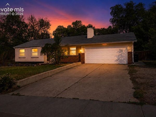 3760 Catalpa Drive, Colorado Springs, CO 80907