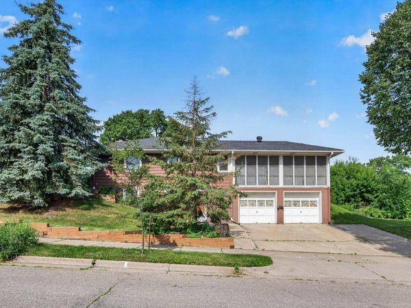 2600 W 60th Street , Minneapolis, MN 55410