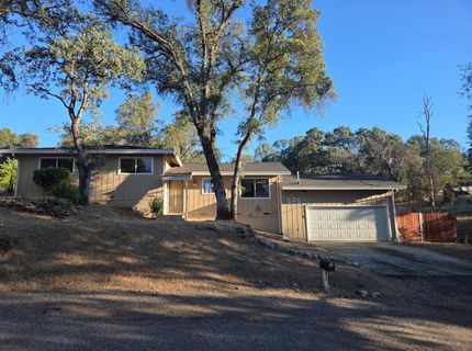 225 Pine St, San Andreas, CA 95249 Photo