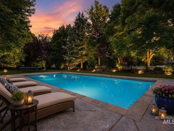 704 N White Sage Way, Eagle, ID 83616