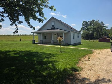 1791 Horseshoe Road, Appomattox, VA 24522