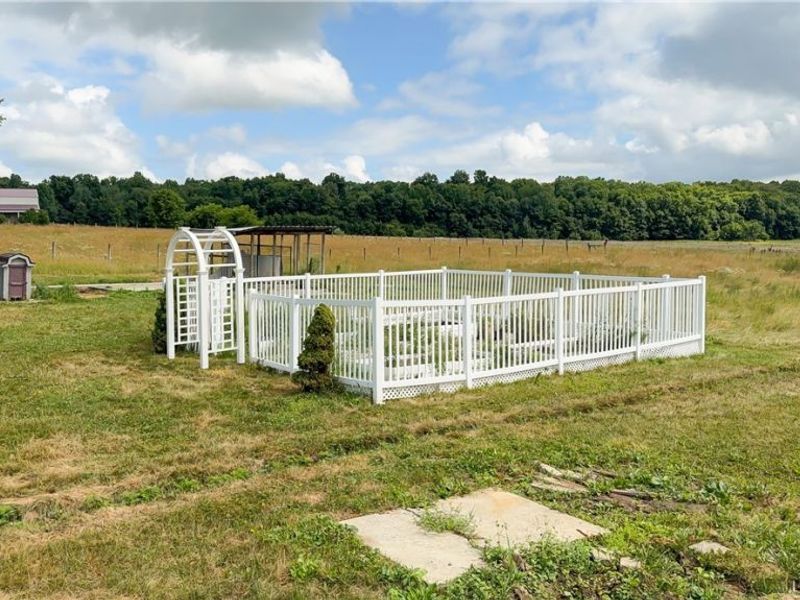 11241 Center Road, Garrettsville, OH 44231 Photo 31