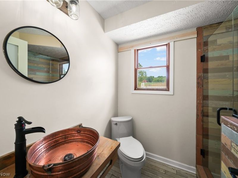 11241 Center Road, Garrettsville, OH 44231 Photo 9