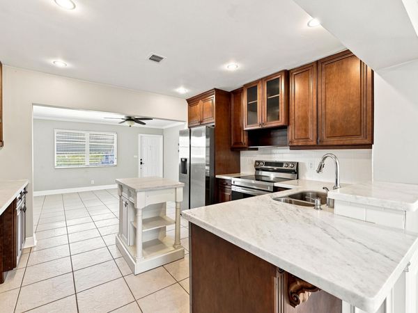 4569 NW 16th Avenue, Tamarac, FL 33309