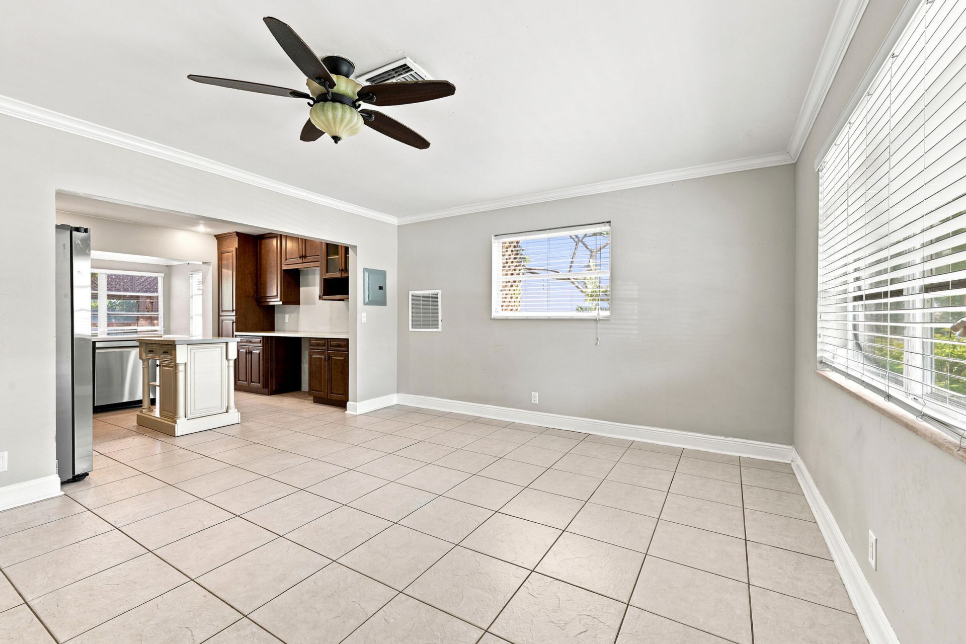 4569 NW 16th Avenue, Tamarac, FL 33309 Photo