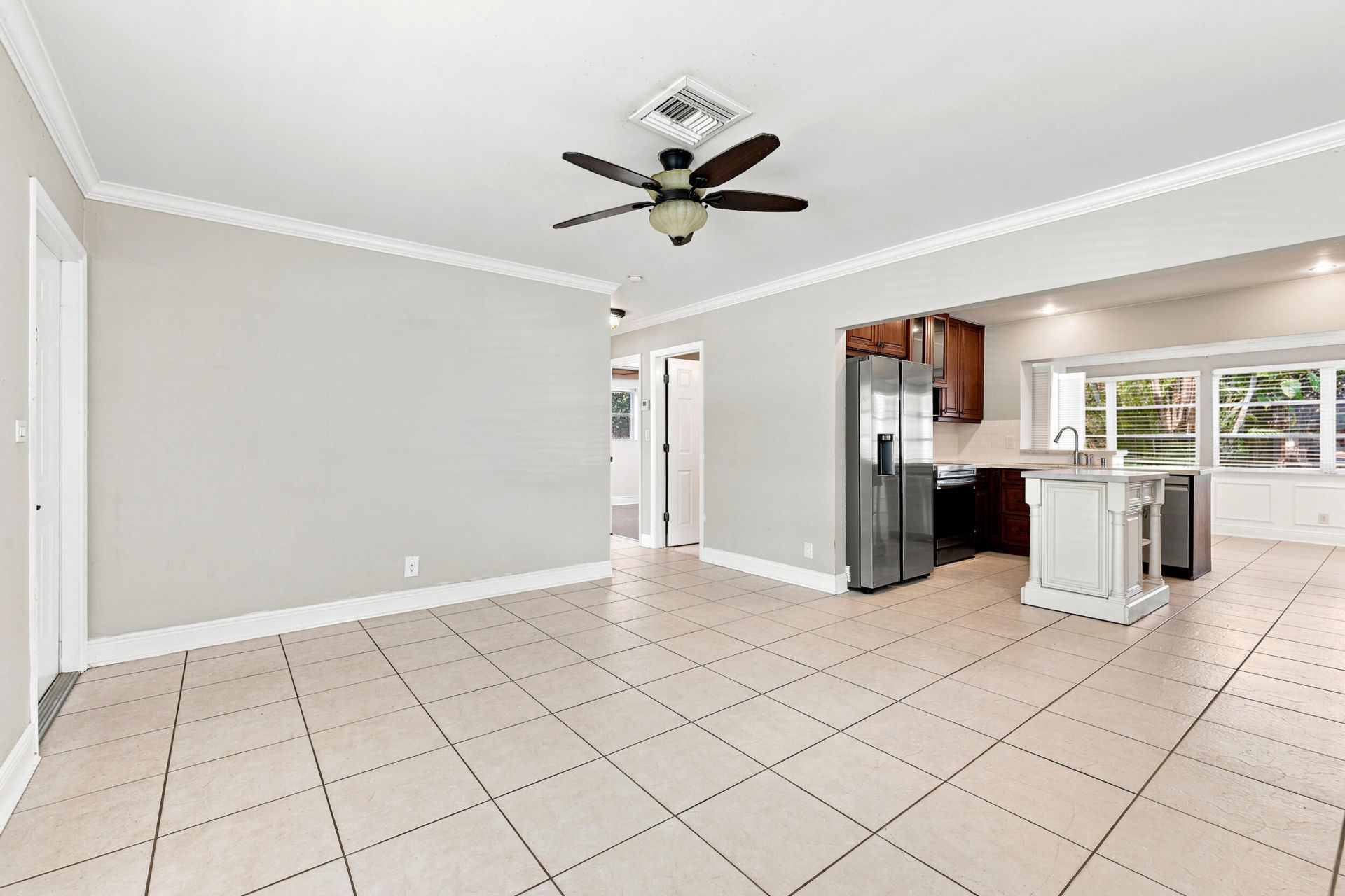 4569 NW 16th Avenue, Tamarac, FL 33309 Photo