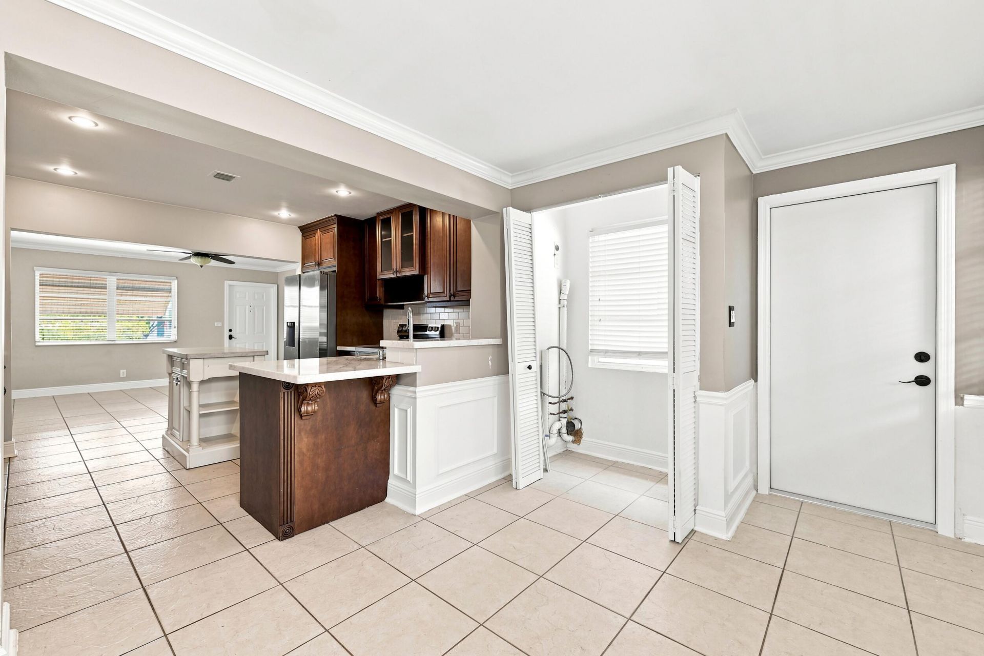 4569 NW 16th Avenue, Tamarac, FL 33309 Photo