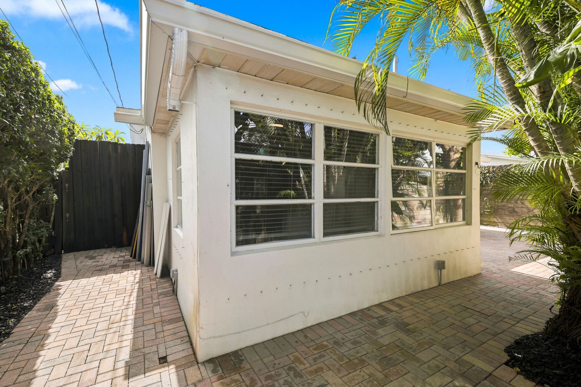 4569 NW 16th Avenue, Tamarac, FL 33309 Photo