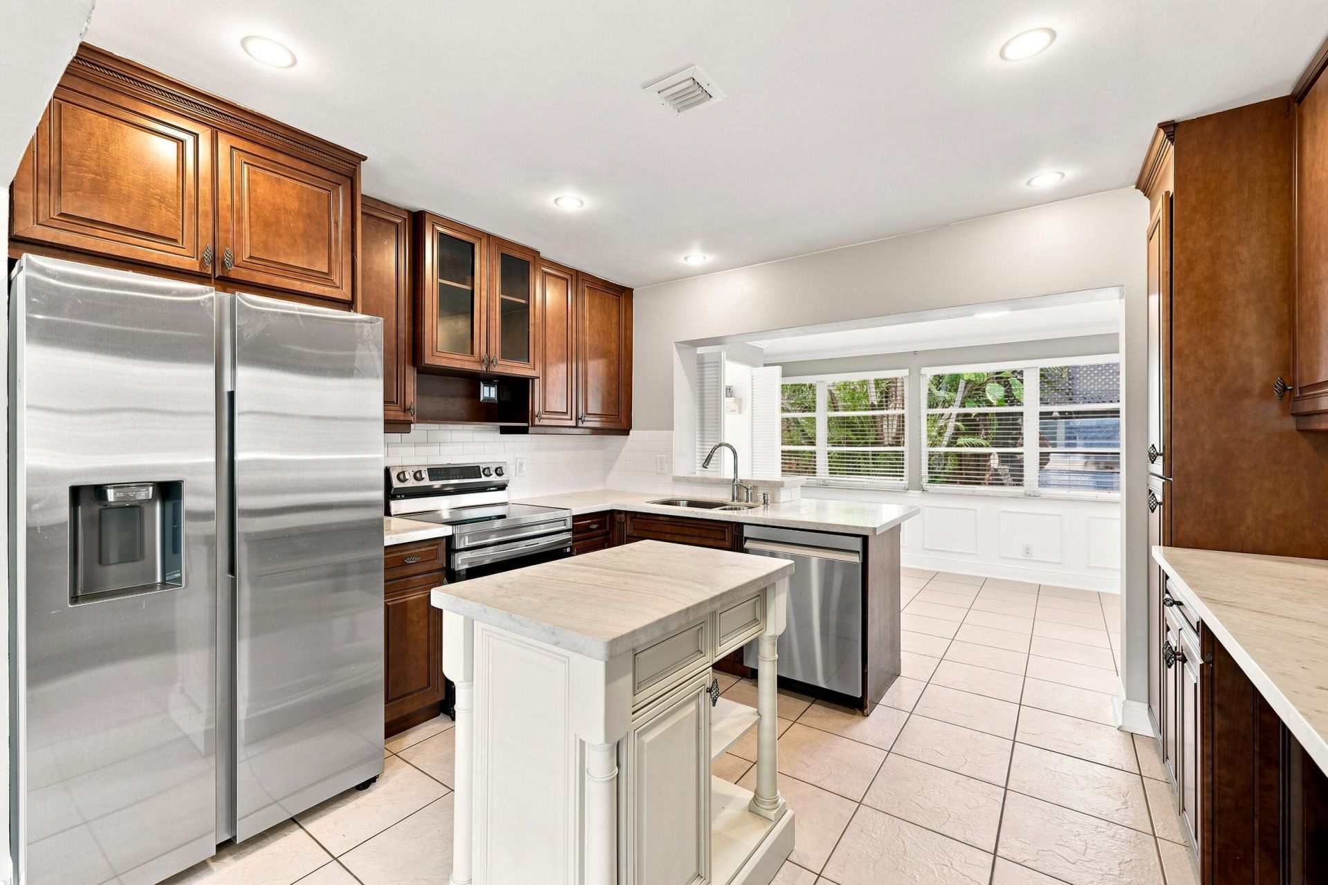 4569 NW 16th Avenue, Tamarac, FL 33309 Photo