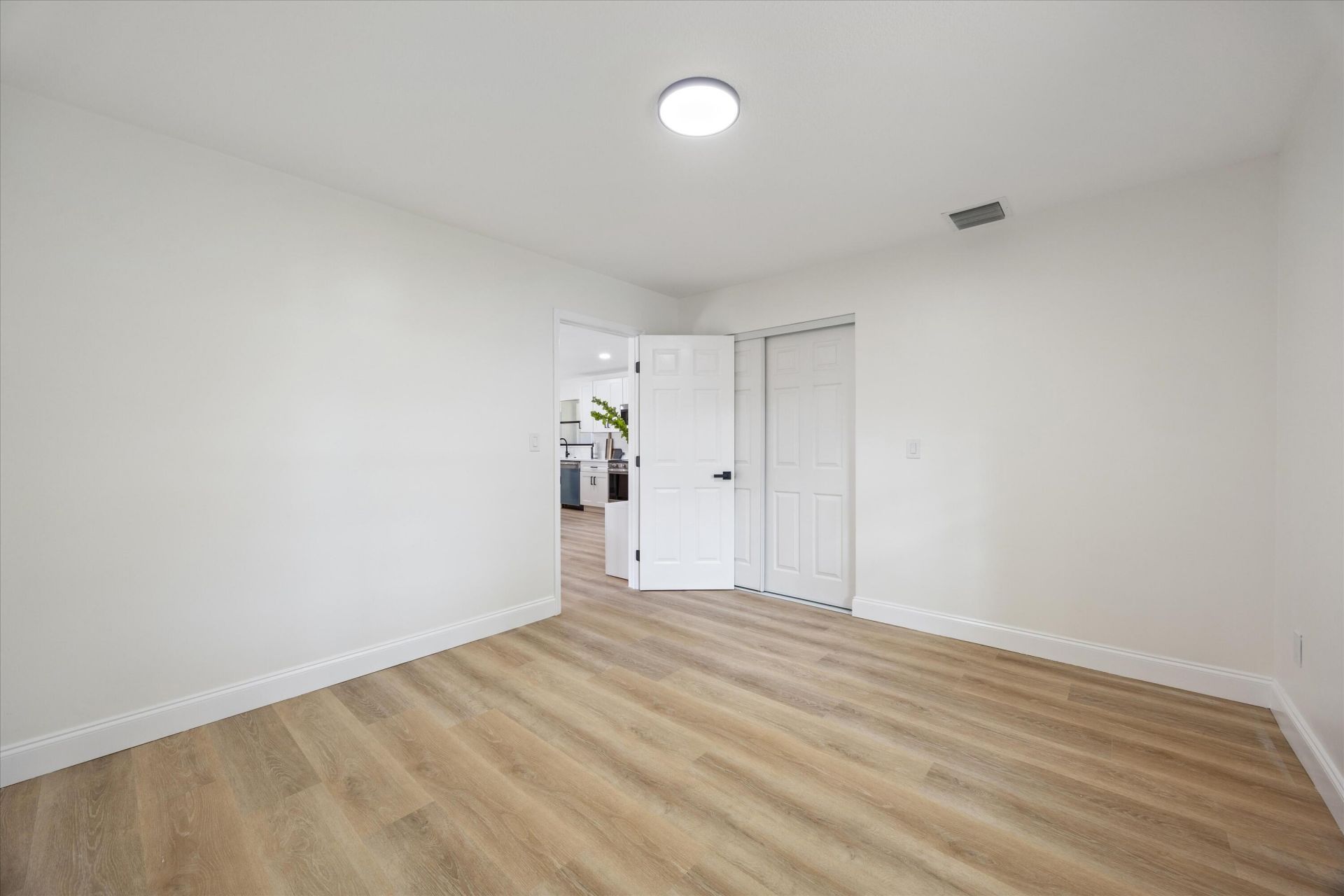 621 NE Town Terrace, Jensen Beach, FL 34957 Photo