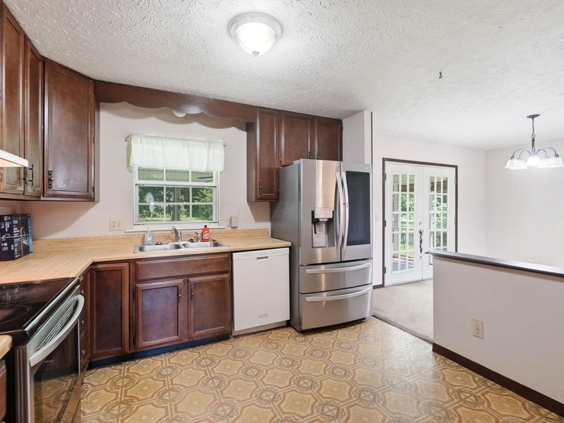 330 E Main Street, South Vienna, OH 45369 Photo 15