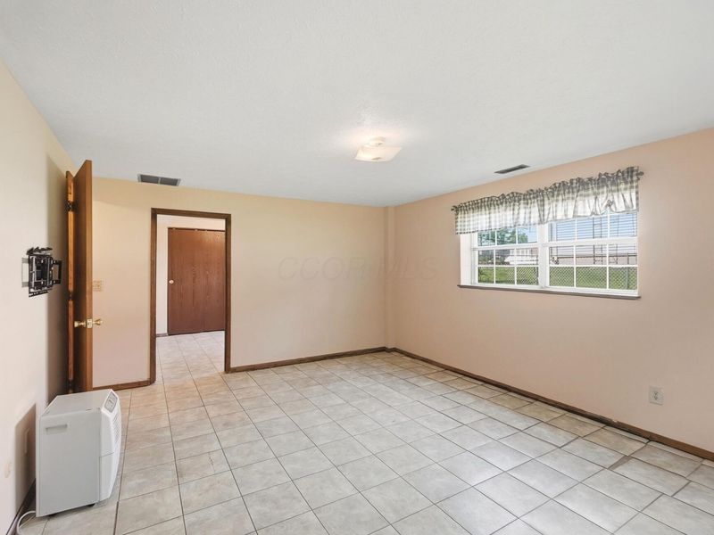 330 E Main Street, South Vienna, OH 45369 Photo 40