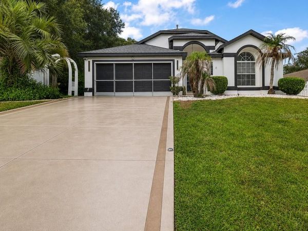 33150 KAYLEE WAY, LEESBURG, FL 34788