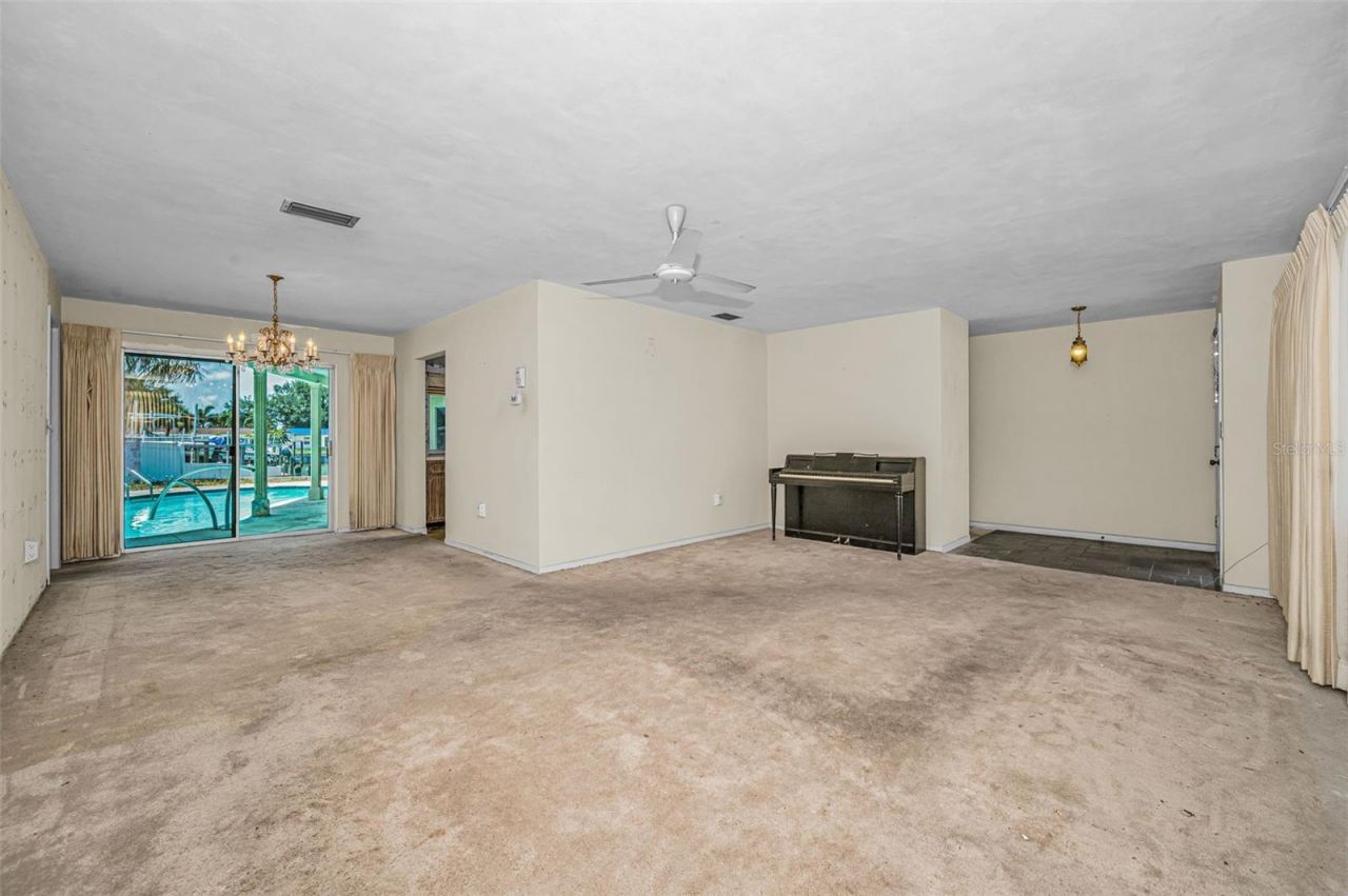 7908 2nd Avenue S, Saint Petersburg, FL 33707 Photo