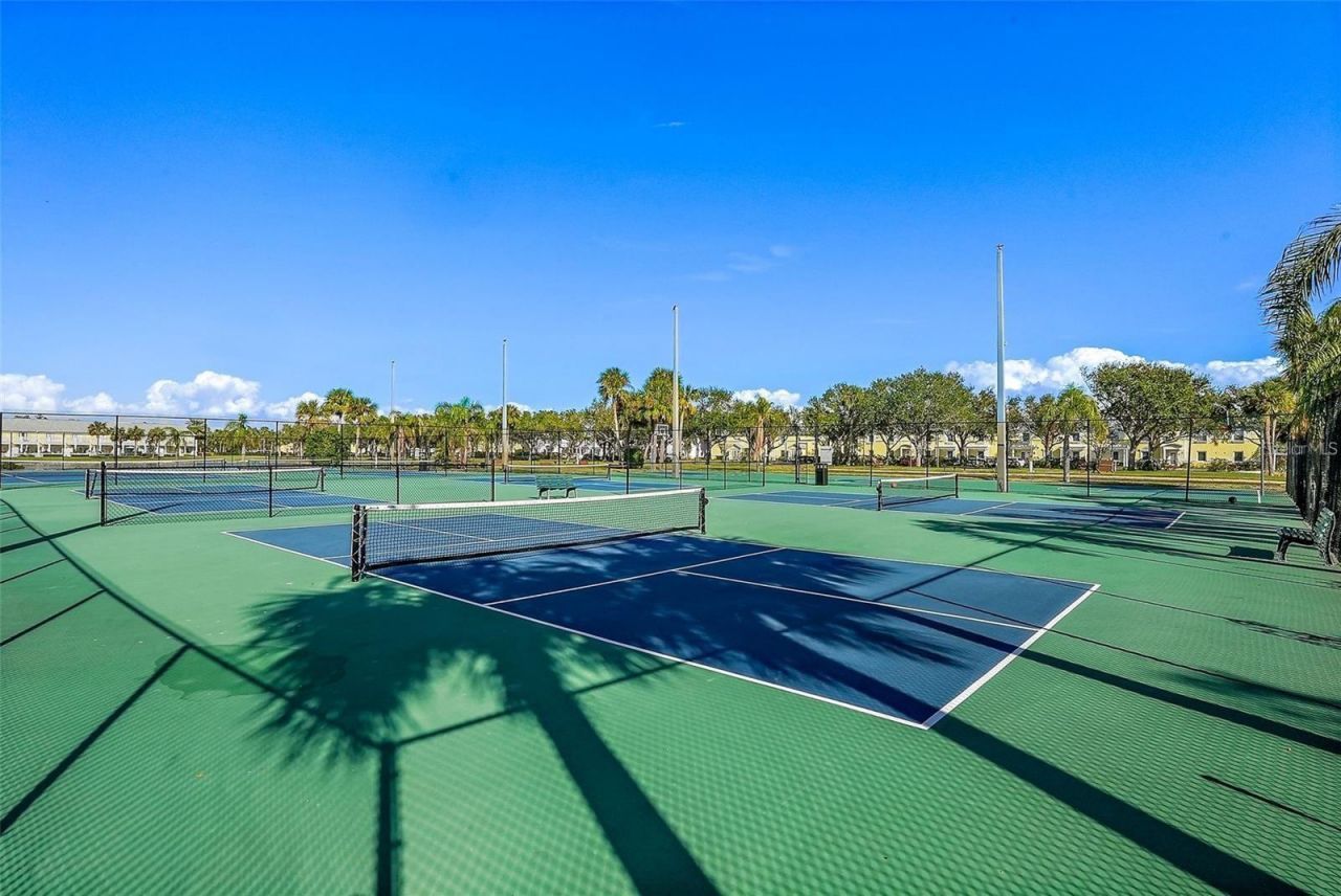 205 Pompano Drive Se, Unit D, Saint Petersburg, FL 33705 Photo