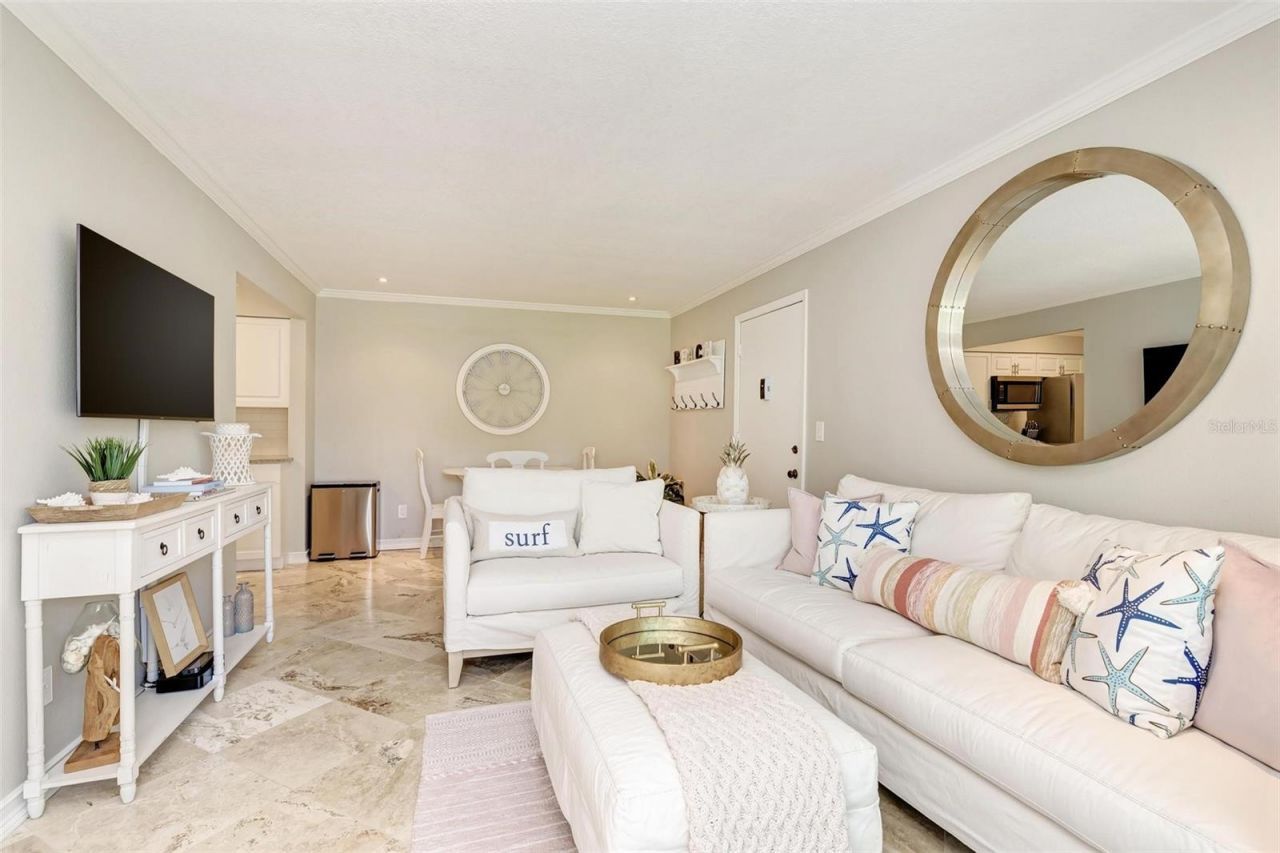 5683 Midnight Pass Road, Unit 105, Sarasota, FL 34242 Photo