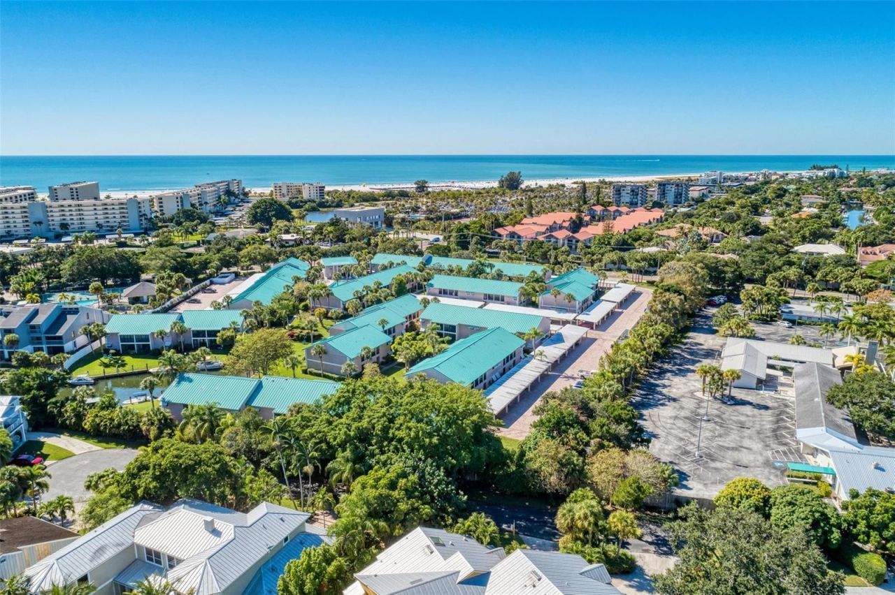 5683 Midnight Pass Road, Unit 105, Sarasota, FL 34242 Photo