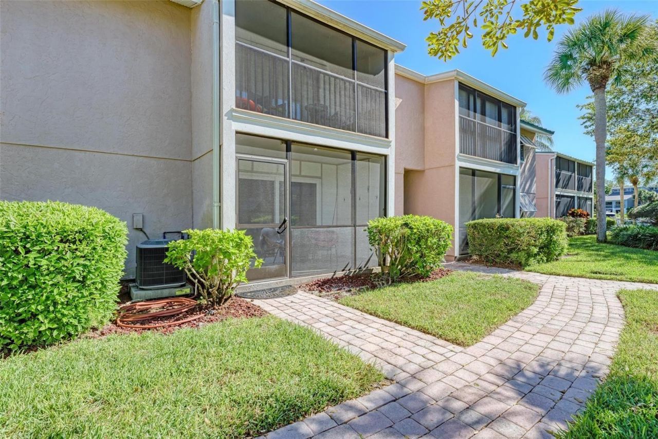 5683 Midnight Pass Road, Unit 105, Sarasota, FL 34242 Photo