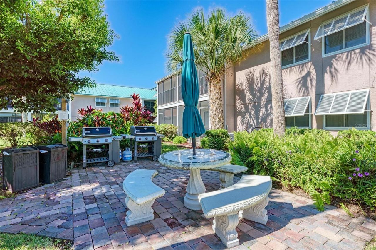5683 Midnight Pass Road, Unit 105, Sarasota, FL 34242 Photo