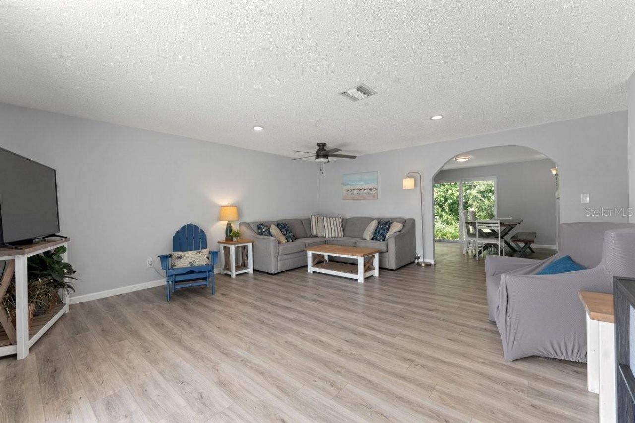 1708 S Atlantic Avenue, New Smyrna Beach, FL 32169 Photo