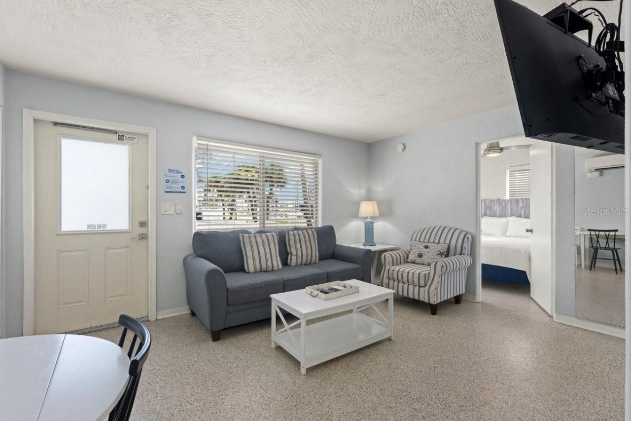 1708 S Atlantic Avenue, New Smyrna Beach, FL 32169 Photo