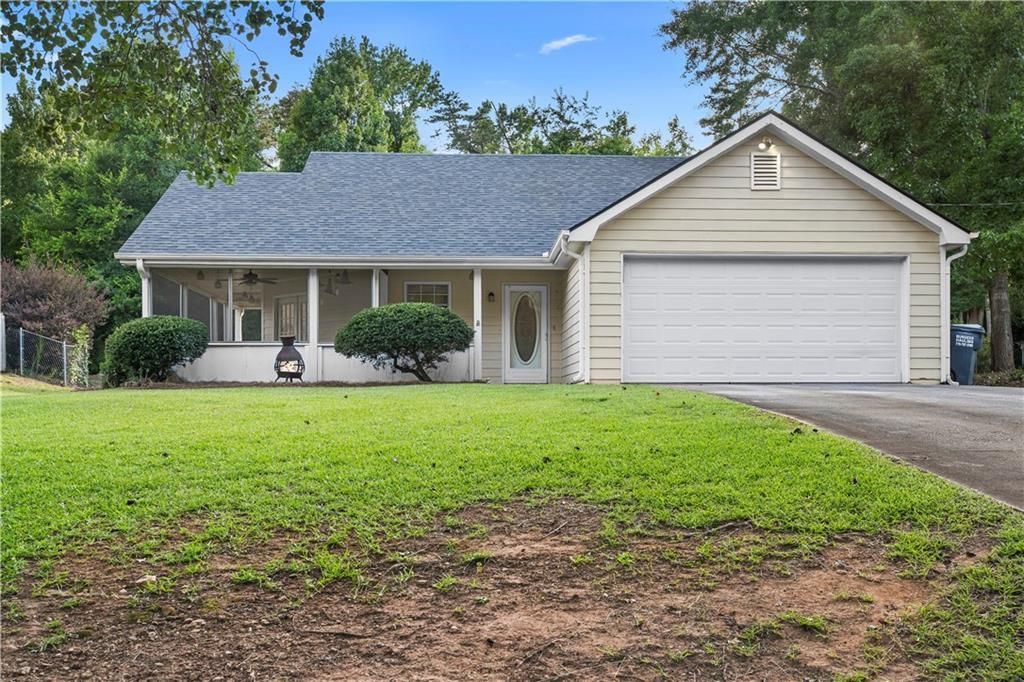 165 Lakefront Drive, Covington, GA 30016 Main Photo