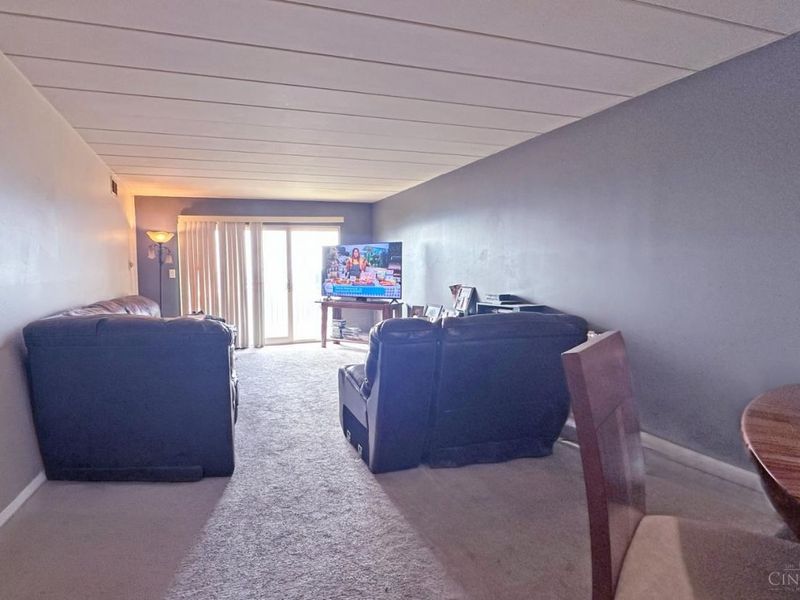 2680 Lehman Road, Unit C302, Cincinnati, OH 45204 Photo 7